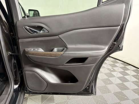 Certified 2023 GMC Acadia Denali w/ Trailering Package image 29