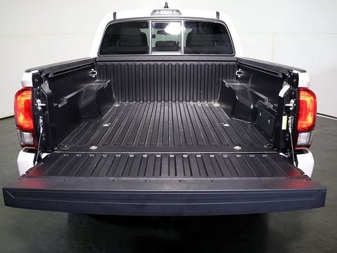 Used 2023 Toyota Tacoma SR AWD/4WD image 10