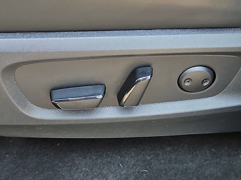 Certified 2023 Nissan Pathfinder Platinum AWD/4WD image 26