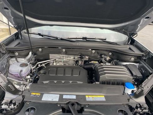 New 2026 Volkswagen Atlas SE image 68