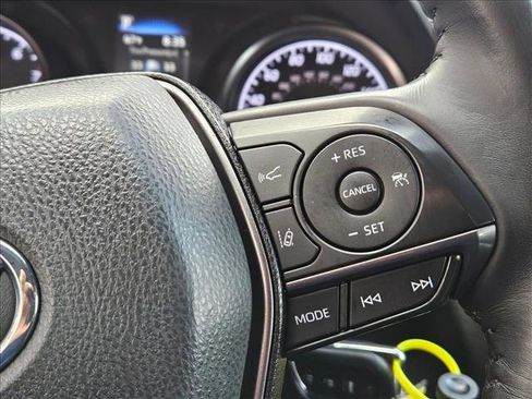 Used 2023 Toyota Camry SE image 13