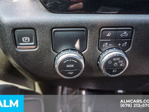 Used 2025 GMC Sierra 1500 SLT RWD image 44