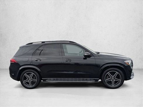 Used 2022 Mercedes-Benz GLE 350 4MATIC image 4