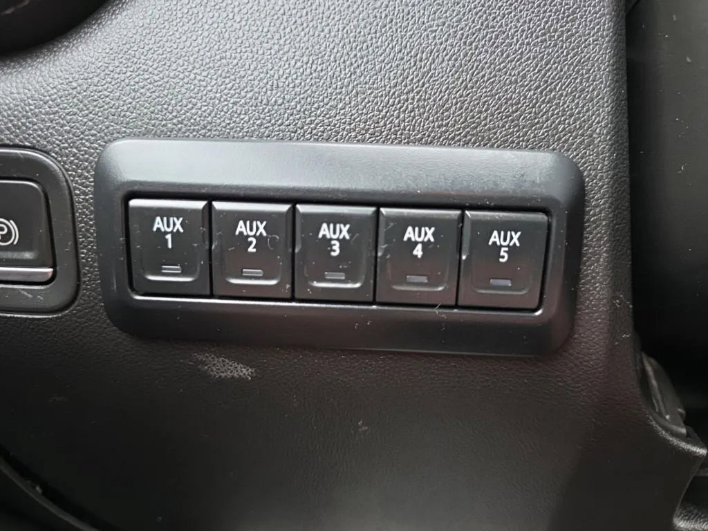 Used 2022 GMC Sierra 2500 SLE AWD/4WD image 27