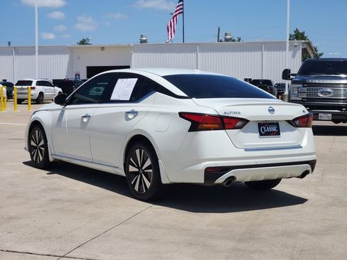 Used 2021 Nissan Altima 2.5 SL FWD image 5