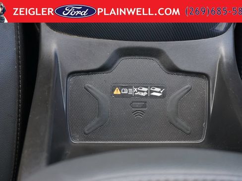 Used 2022 Chevrolet Colorado Z71 AWD/4WD image 24