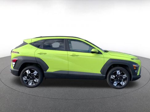 Used 2025 Hyundai Kona SEL image 16