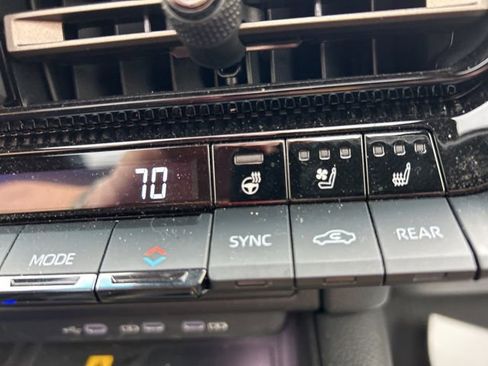 Used 2024 Toyota Land Cruiser image 22