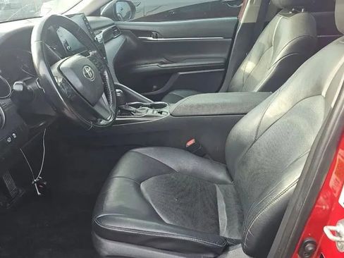Used 2021 Toyota Camry XSE FWD image 4