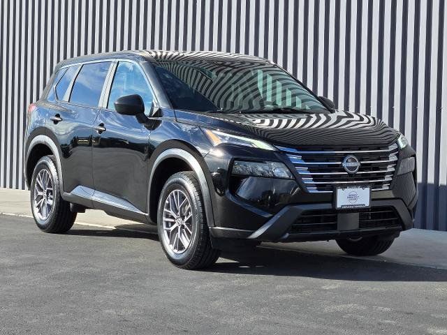 Certified 2024 Nissan Rogue S AWD/4WD image 1
