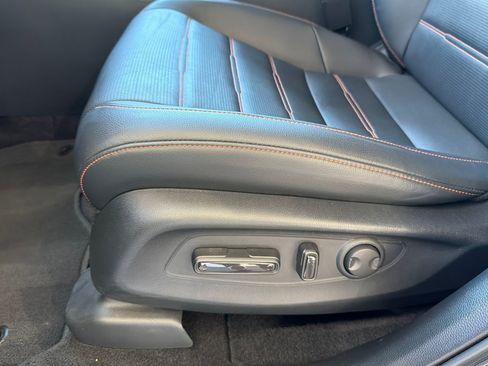 Used 2025 Honda CR-V Sport-L image 14