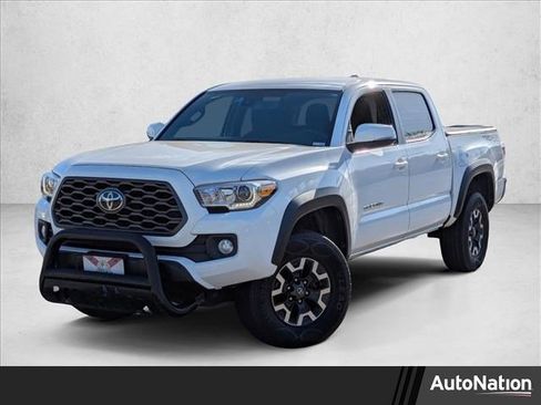 Used 2020 Toyota Tacoma TRD Off-Road image 1