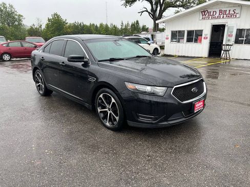Used 2015 Ford Taurus SHO w/ Equipment Group 401A AWD/4WD image 4