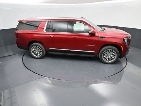New 2025 GMC Yukon XL Elevation image 60