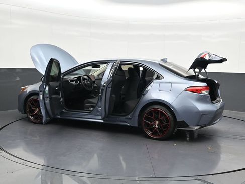 Used 2020 Toyota Corolla LE FWD image 35