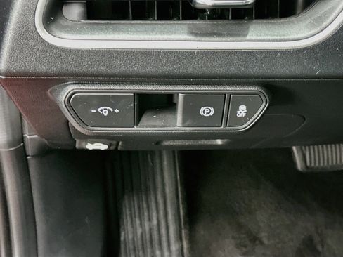 Used 2025 Kia K4 FWD image 17