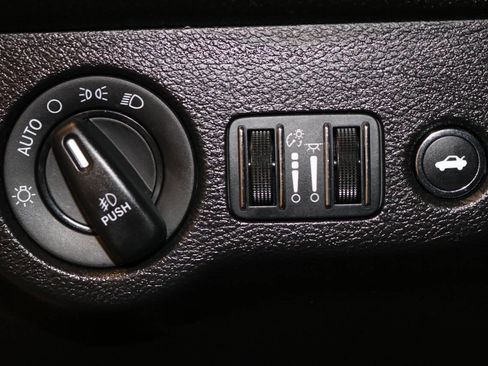 Used 2022 Dodge Challenger GT w/ Driver Convenience Group image 35