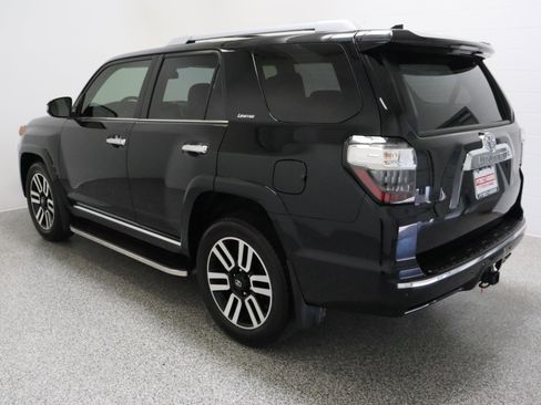 Used 2024 Toyota 4Runner Limited RWD image 9