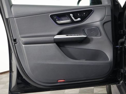 Certified 2026 Mercedes-Benz GLC 300 image 12