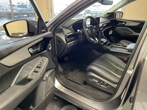 Used 2025 Acura MDX w/ Technology Package image 10