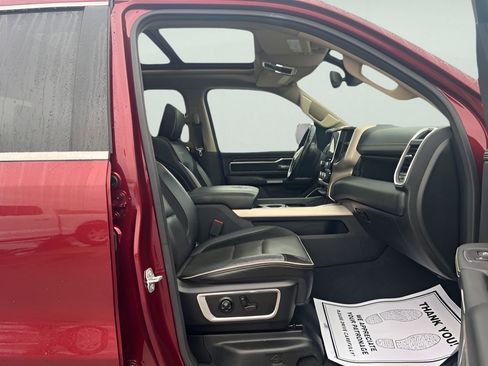 Used 2019 RAM 1500 Laramie image 12