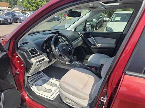 Used 2016 Subaru Forester 2.5i Premium AWD/4WD image 31