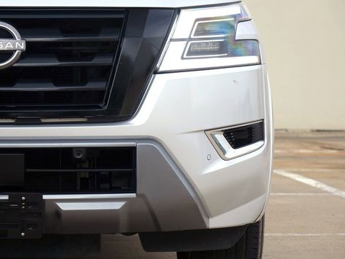 Used 2021 Nissan Armada SV RWD image 20