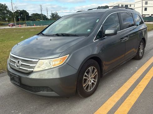 Used 2011 Honda Odyssey EX-L image 7
