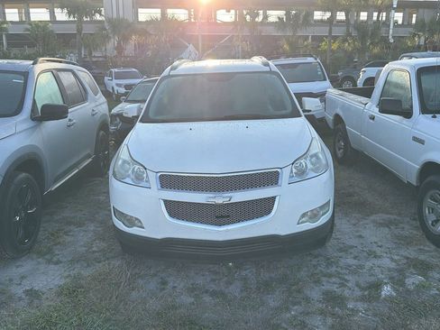 Used 2012 Chevrolet Traverse LTZ image 3