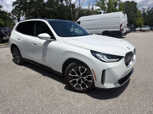 Used 2025 BMW X3 xDrive30i AWD/4WD image 9