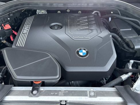Used 2025 BMW X4 xDrive30i AWD/4WD image 13