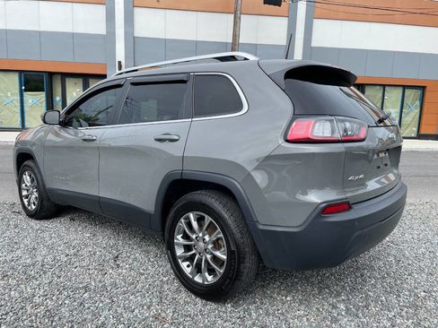 Used 2020 Jeep Cherokee Latitude Plus w/ Cold Weather Group AWD/4WD image 10