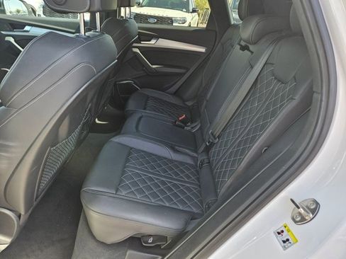 Used 2018 Audi SQ5 Premium Plus AWD/4WD image 20