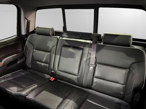 Used 2019 Chevrolet Silverado 3500 High Country image 21