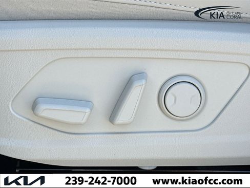 New 2026 Kia Sorento S w/ S Panoramic Sunroof Package image 25