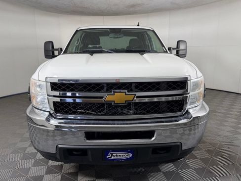 Used 2013 Chevrolet Silverado 2500 LT AWD/4WD image 2