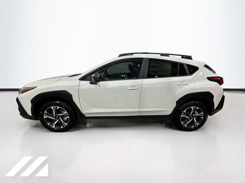 Used 2026 Subaru Crosstrek 2.5i Premium AWD/4WD image 8