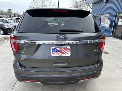 Used 2019 Ford Explorer XLT w/ Equipment Group 201A AWD/4WD image 7