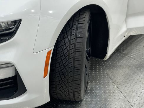 Used 2019 Chevrolet Camaro SS image 35