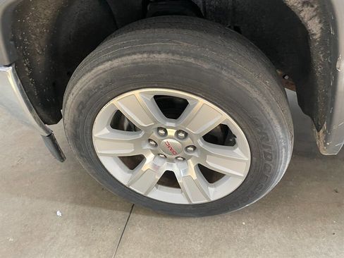 Used 2015 GMC Sierra 1500 SLE w/ Carbon-20 Edition image 18