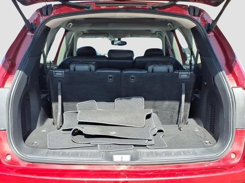 Used 2016 Nissan Pathfinder Platinum FWD image 30