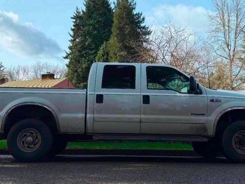 Used 2001 Ford F250 XLT AWD/4WD image 4