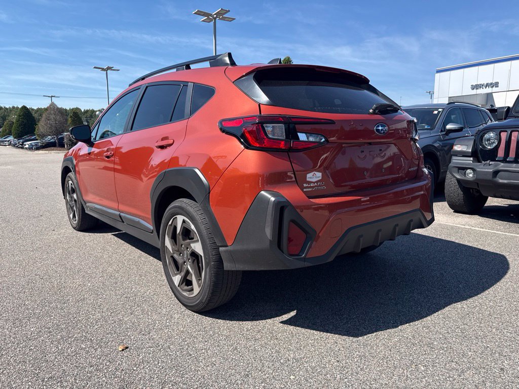 Used 2025 Subaru Crosstrek 2.5i Limited w/ Crosstrek Mirror Package AWD/4WD image 3