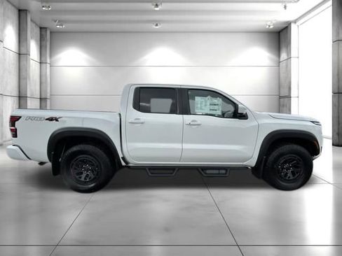 New 2026 Nissan Frontier PRO-4X w/ Pro Premium Package AWD/4WD image 9