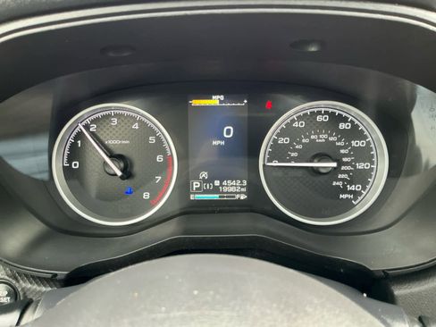 Used 2024 Subaru Forester Premium image 16