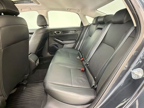 Used 2023 Honda Civic Touring image 15