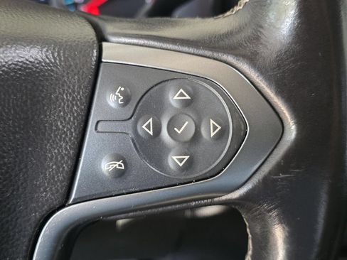 Used 2018 Chevrolet Silverado 1500 LT AWD/4WD image 21