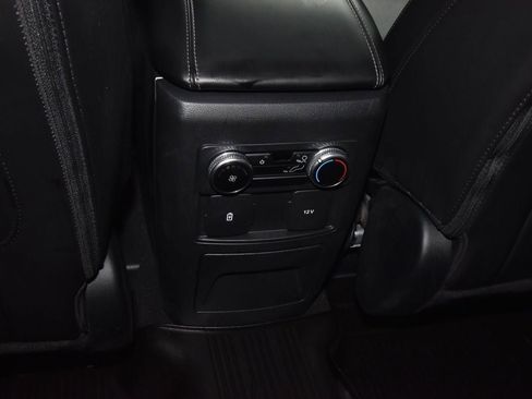 Used 2023 Ford Explorer XLT w/ Equipment Group 202A RWD image 19