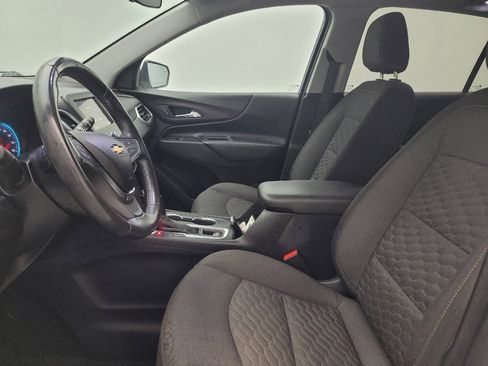Used 2019 Chevrolet Equinox LT FWD image 17