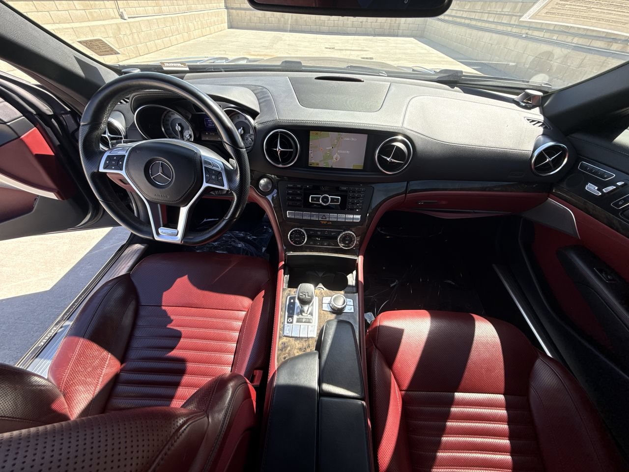 Used 2013 Mercedes-Benz SL 550 image 21